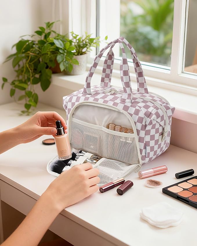 Narwey Travel Toiletry Bag for Women, Large Makeup Bag, Wide Open Cosmetic Make Up Organizer with Handle, Wet Pocket for Towel, Travel Bag for Toiletries, Brushes, Essentials (Dusty Pink Checker)