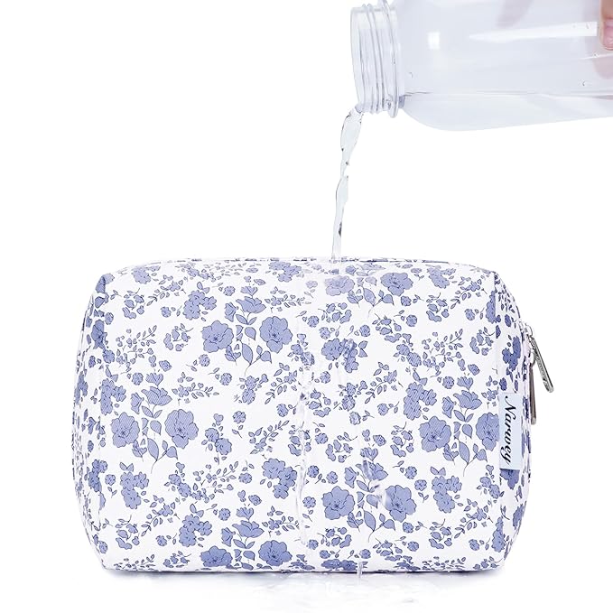 Narwey Small Cute Floral Makeup Bag for Purse Mini Cosmetic Bag Travel Makeup Pouch Zipper Pouch Cute Make up Bags with Compartments for Women Girls (Little Grayish Blue Flower, Small)