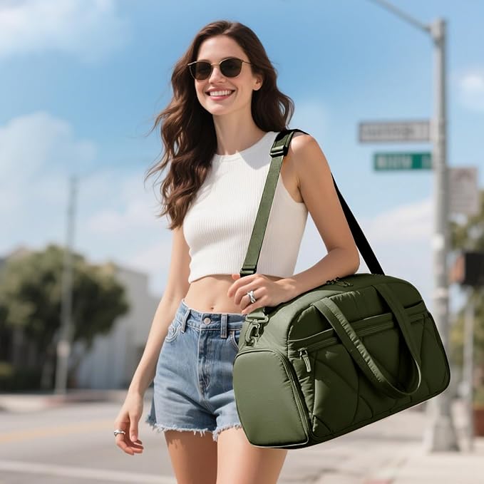Gym Bag for Women, Puffer Travel Duffle Bag With Shoes Compartment & Wet Pocket, Carry On Tote Bag For Weekender, Overnight, Sport duffel bags for traveling (Green, Medium)