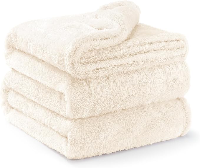 Exclusivo Mezcla Plush Fuzzy Fleece Bed Blanket King Size, Super Soft, Fluffy and Warm Blankets for Couch, Bed, All Season (Ivory, 90x104 inches)
