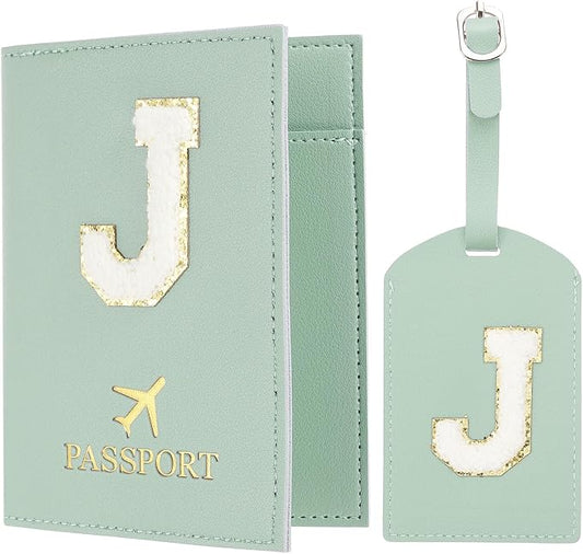 PATIKIL Passport Holder for Travel, Initial Passport Cover and Luggage Tag Set with Alphabet Chenille Letter Patch Travel Wallet Bag Suitcase Identifier for Women Family Travel Green J