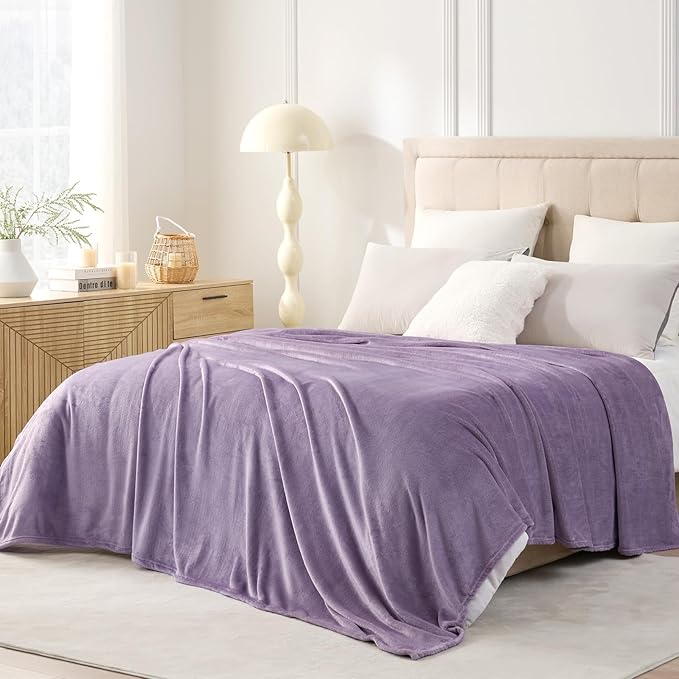 Hansleep Fleece Fog Purple King Blanket, Super Soft Flannel Fuzzy Plush Cozy Blanket for All Seasons, Fog Purple, King 90x108 Inches