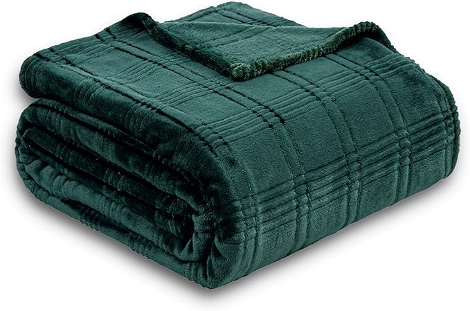 Soft Cozy Plaid Fleece Twin Siz Blanket, 60x80 Inches – 3D Jacquard Diamond Design, Lightweight Blanket for Couch, Sofa, Camping & Travel, Forest Green