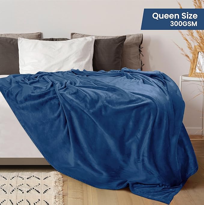 Utopia Bedding Fleece Blanket Queen Size Royal Blue 300GSM Luxury Fuzzy Soft Anti-Static Microfiber Bed Blanket (90x90 Inch)