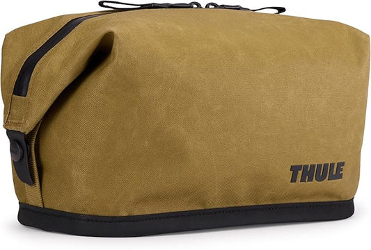 Thule Aion Toiletry Bag - Water-resistant bag for toiletries, makeup & shaving essentials - Removable liquids bag included - Easy to clean - Snap loop for easy hang - Waxed, PFC-free fabric