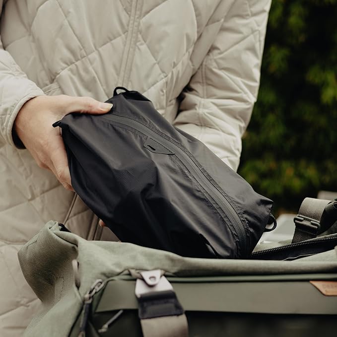 Peak Design Ultralight Terra Shell Packing Cube, Weatherproof Luggage Cube with Strap Attachment Points and Luggage Pass Throughs, Zipper Opening, Travel Organizer for Men and Women