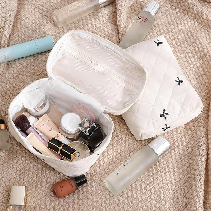 uekeboag Large Travel Quilted Makeup Bag for Women, Floral Cotton Cosmetic Bag, Coquette Aesthetic Floral Toiletry Organizer Bag