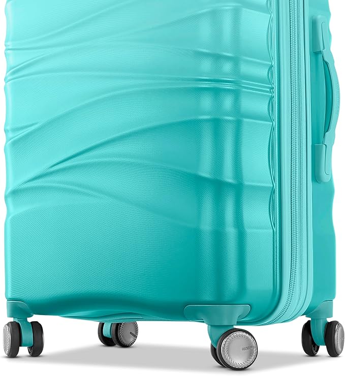 American Tourister Cascade 24-inch Spinner, Aquamarine