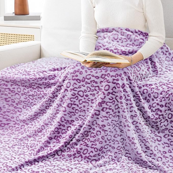Bnuitland Purple Leopard Print Flannel Throw Blanket, 300 GSM Double Sided Fuzzy Fluffy for Bed Sofa Couch Travel, Super Soft Lightweight Cheetah Print Blanket for Adultsa and Kids, 50×60 inch