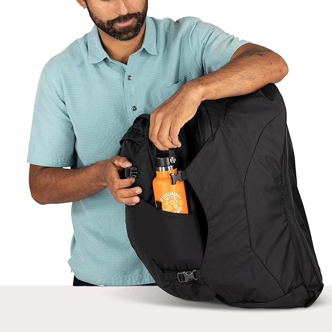 Osprey Farpoint 55L Men's Travel Backpack - Carry On Bag with Personal Item Sized Detachable Daypack, Black, Extended Fit