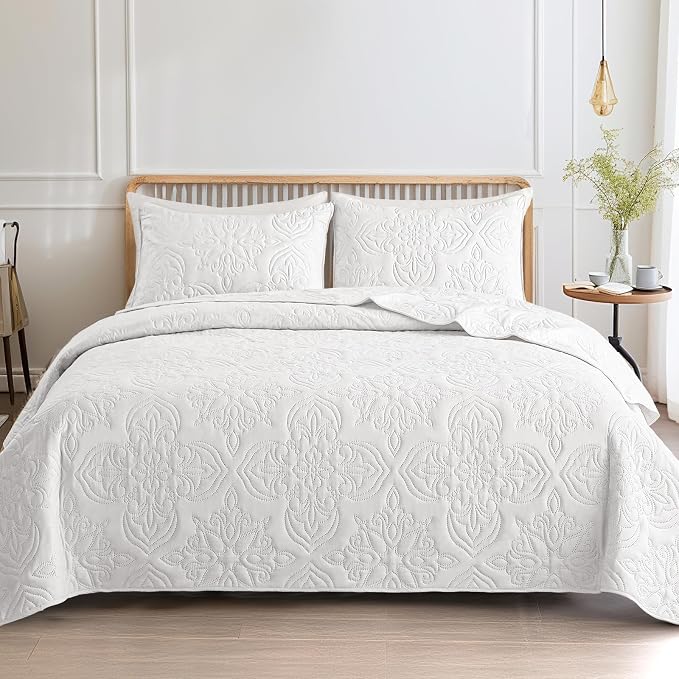 Whale Flotilla King Quilt Bedding Set Vintage Damask Reversible Bedspread | Suitable for Bed, 3 Pieces White Lightweight Breathable Quilt King Size, Ultrasonic Coverlet Bed Cover with 2 Pillow Shams