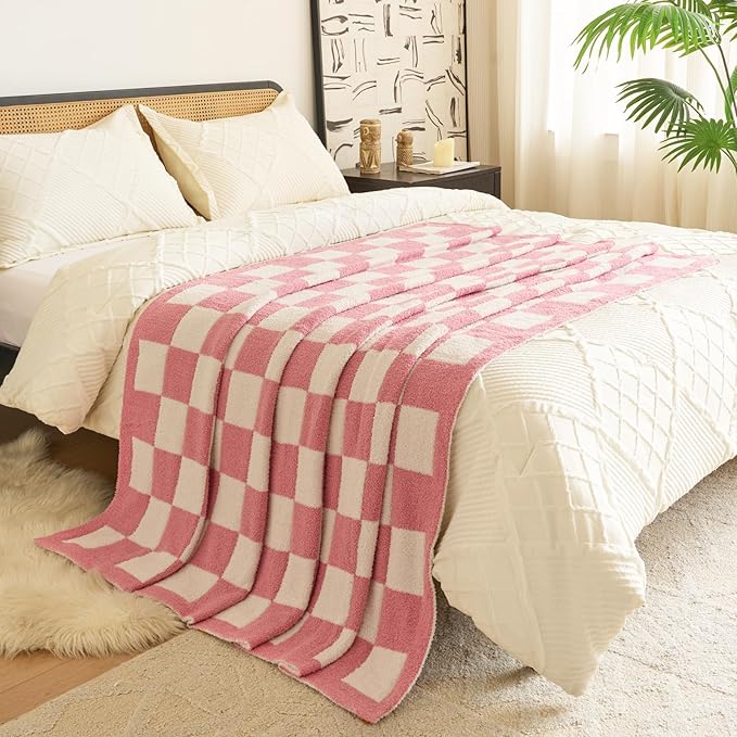 Checkered Blanket, Cozy Soft Throw Blankets for Couch Bed, Fluffy Plaid Lightweight Comfy Travel Picnic Blanket Gifts for Sofa Chair Living Room Camping (Checkered Pink, Twin 60"x80")