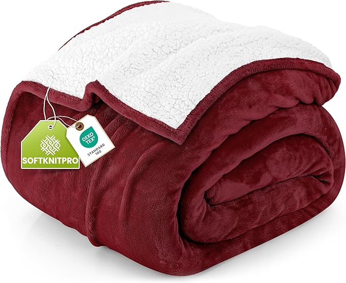 Utopia Bedding Sherpa Blanket Twin Size (Red, 90x66 Inches) - Soft Lightweight Plush Fleece Reversible Blanket for Bed, Sofa, Couch, Camping and Travel