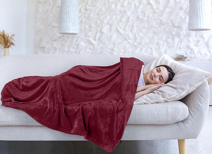 Utopia Bedding Fleece Blanket Twin Size Burgundy 300GSM Luxury Anti-Static Fuzzy Soft Microfiber Bed Blanket (60x80 Inch)