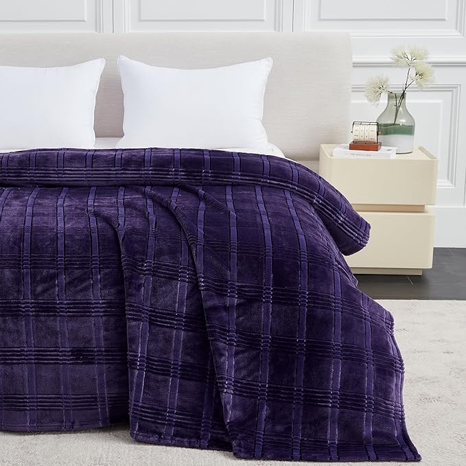 Soft Cozy Plaid Fleece Throw Blanket, 50x60 Inches – 3D Jacquard Diamond Design, Lightweight Blanket for Couch, Sofa, Camping & Travel, Pueple