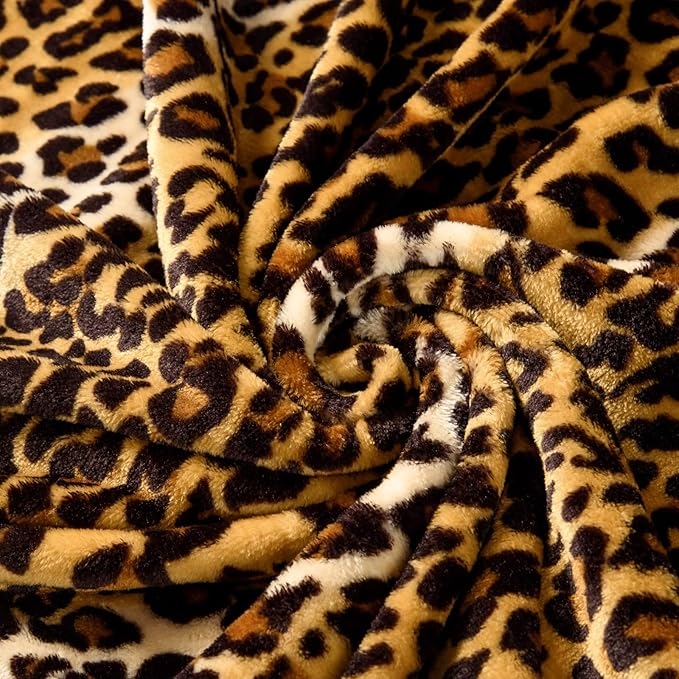 Bnuitland Leopard Print Flannel Twin Size Blanket with Storage Pouch for Bed Sofa Couch Travel, 300 GSM Double Sided Super Soft Fuzzy Fluffy Cheetah Print Blanket for Adults and Kids, 60x80 inch