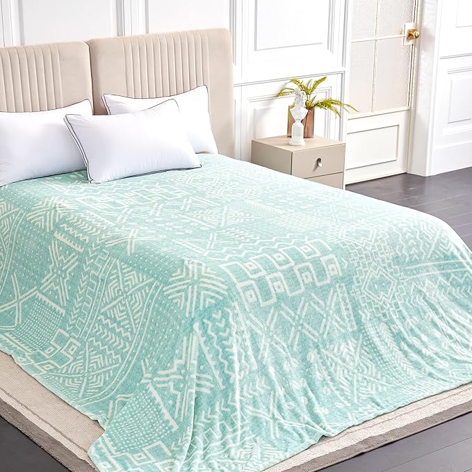 Soft Cozy 120x138 Inches Seamless Oversized King Fleece Blanket, Giant 10'x11.5' California King Blanket Extra-Large Flannel Blankets for Bed, Sofa, Couch, Travel, Symbol Light Blue