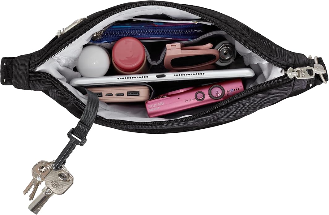 Travelon Anti-Theft Classic Messenger Bag
