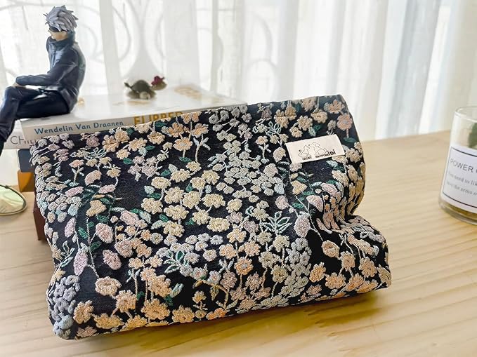 HAPPYHEIDI Women Aesthetic Makeup Bag With Compartment Accessory Zipper Pouch for Cosmetics Travel, Purse Organizer, Embroidery Lucky Flowers Black