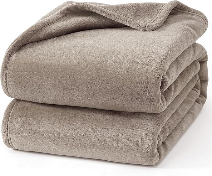 Hansleep Fleece Mocha Brown Throw XL Blanket, Super Soft Flannel Fuzzy Plush Cozy Blanket for All Seasons, Mocha Brown, Throw XL 50x70 Inches