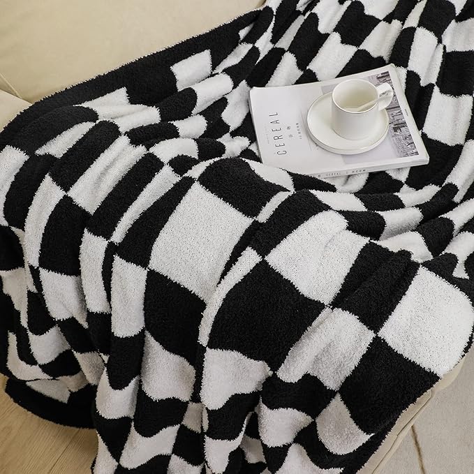 bearberry Fuzzy Checkerboard Grid Throw Blanket Soft Cozy Warm Microfiber All Season Blanket Decor for Couch Sofa Bed Travel Home (Black, 50''x60'')