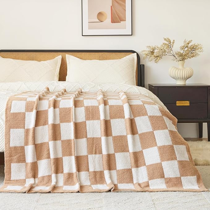 Checkered Blanket, Cozy Soft Throw Blankets for Couch Bed, Fluffy Plaid Lightweight Comfy Travel Picnic Blanket Gifts for Sofa Chair Living Room Camping (Beige, Twin 60"x80")