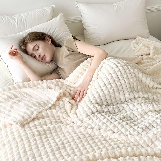 Ultra Soft Jacquard Sherpa Throw Blanket, Lightweight Yet Cozy, Versatile Couch and Travel Blanket, Checker Pattern, Multiple Sizes and Colors, Easy-Care and Durable,50x60 Inches