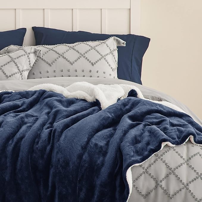Bedsure GentleSoft Sherpa Fleece Blankets King Size for Bed, Non-Heated, Thick and Warm Throw for Women and Men, Soft Fuzzy Plush King Blanket for Winter, Navy, 108x90 Inches