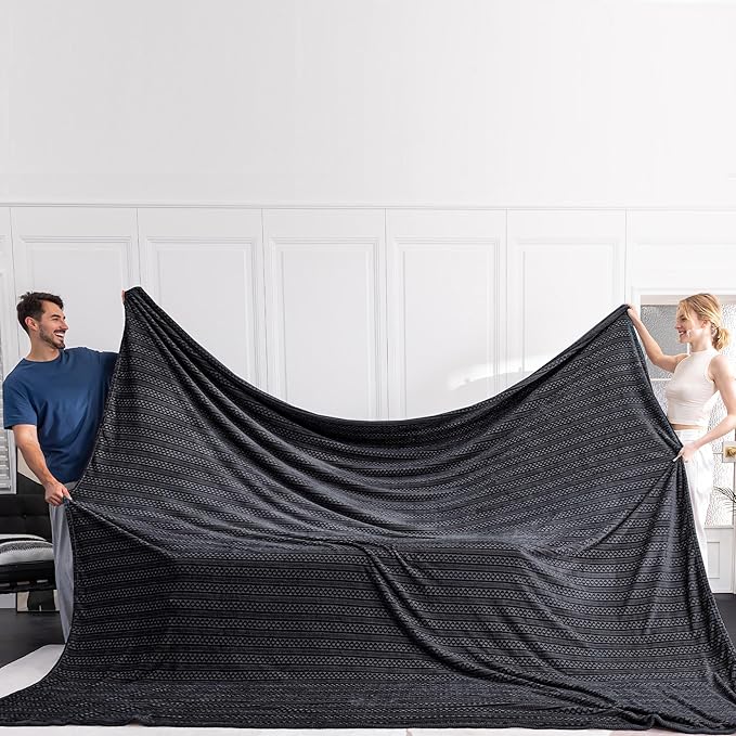 Soft Cozy 120x120 Inches Seamless Oversized King Fleece Blanket, 3D Jacquard Decorative Giant 10'x10' California King Blanket Extra Large for Bed, Sofa, Couch, Travel, Travel, Black Chain