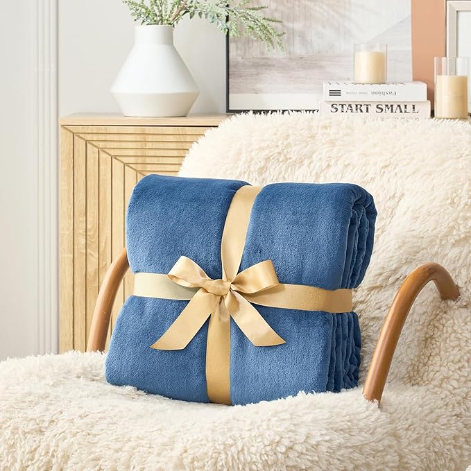 Hansleep Fleece Mineral Blue Throw Blanket, Super Soft Flannel Fuzzy Plush Cozy Blanket for All Seasons, Mineral Blue, Throw 50x60 Inches
