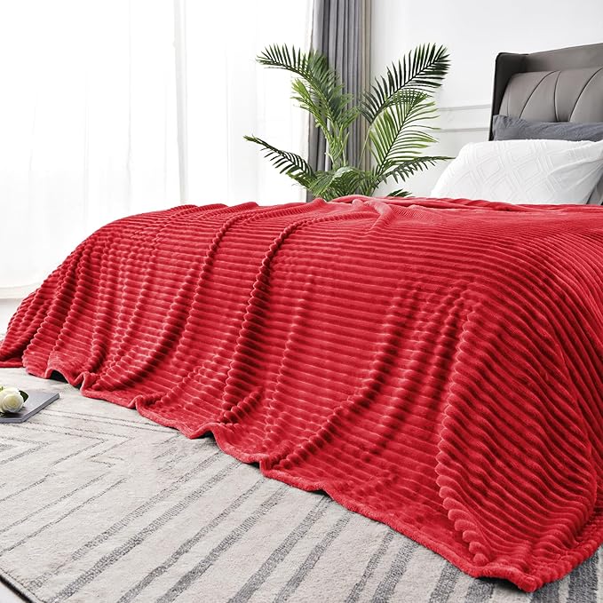 BEDELITE Fleece Blanket King Size – 3D Ribbed Jacquard Soft and Warm Decorative Fuzzy Blankets – Cozy, Fluffy, Plush Lightweight Throw Blankets for Couch, Bed, Sofa(Red, 108x90 inches)