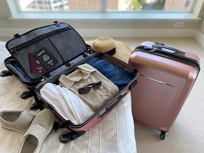 Samsonite Winfield 3 DLX Hardside Expandable Luggage with Spinners, Checked-Medium 25-Inch, Rose