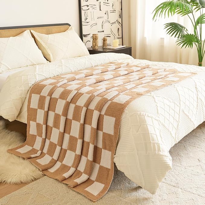 Checkered Blanket, Cozy Soft Throw Blankets for Couch Bed, Fluffy Plaid Lightweight Comfy Travel Picnic Blanket Gifts for Sofa Chair Living Room Camping (Beige, Twin 60"x80")