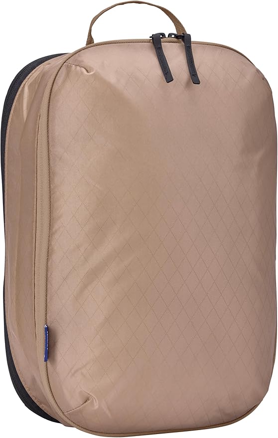Thule Clean Dirty Packing Cube, Internal TPU Divider, Semitransparent Fabric, Easy to Pack, YKK Zippers