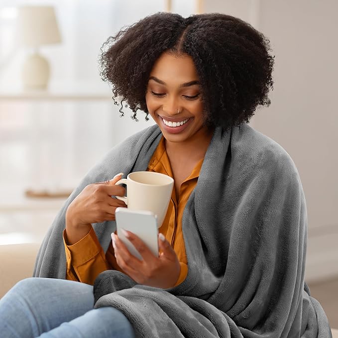 Utopia Bedding Fleece Blanket Throw XL Size Grey (50x70 Inches) Ultra Soft Warm Lightweight Anti-Static Cozy Winter Blanket for Bed, Couch, Sofa and Chair, All-Season Home Decor Gift for Men & Women