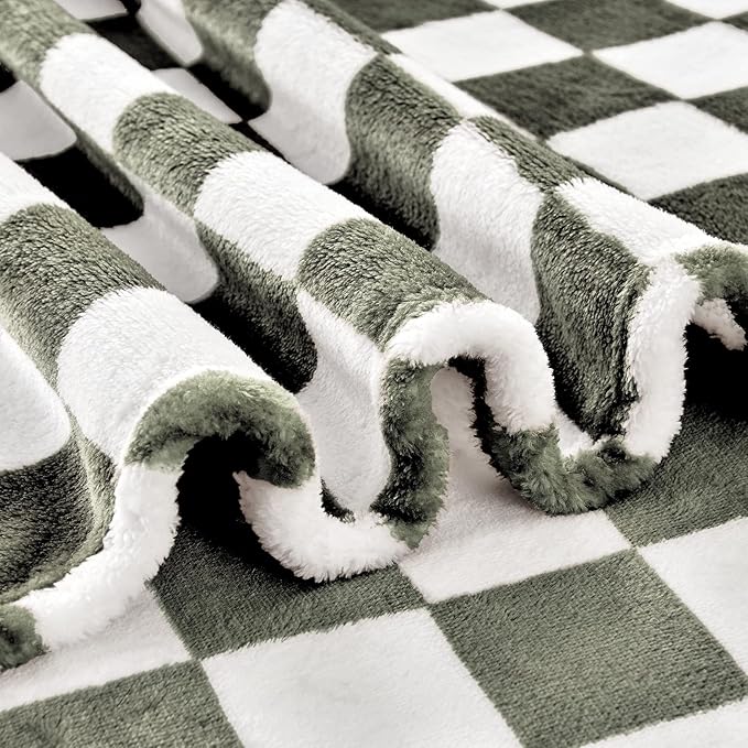 Checkered Blanket Flannel Throw Blankets Soft Cozy Checkered Grid Print Chessboard Gingham Pattern Throws for Bed Sofa Couch for All Seasons, 60x80 Inch, Dark Olive