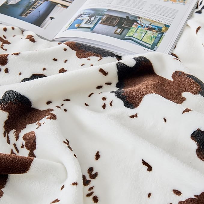 Bnuitland Cow Printed Fleece Flannel Throw Blanket, 300 GSM Double Sided Fuzzy Fluffy Blanket for Bed Sofa Couch Travel, Super Soft Lightweight for Adults and Kids, 90×108 inch