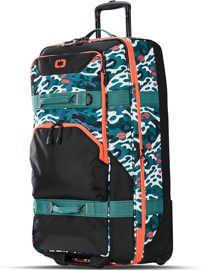 OGIO ALPHA LAYOVER LUGGAGE (Wave Camo)