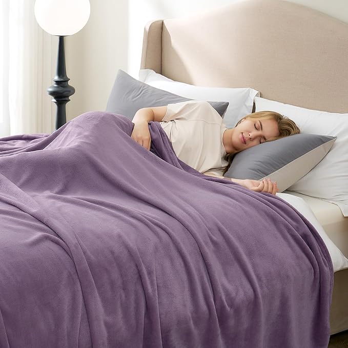 Hansleep Fleece Fog Purple King Blanket, Super Soft Flannel Fuzzy Plush Cozy Blanket for All Seasons, Fog Purple, King 90x108 Inches