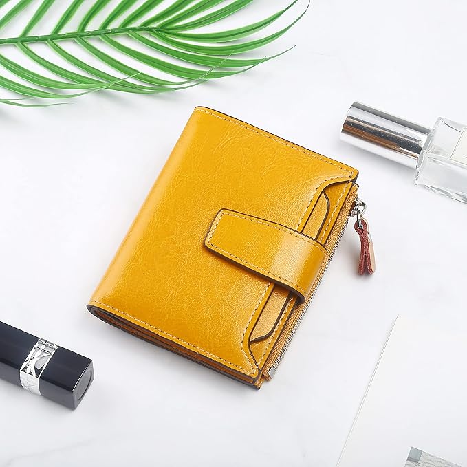 Lavemi Small Compact Women Wallet RFID Blocking Genuine Leather Bifold Purse with ID Windows