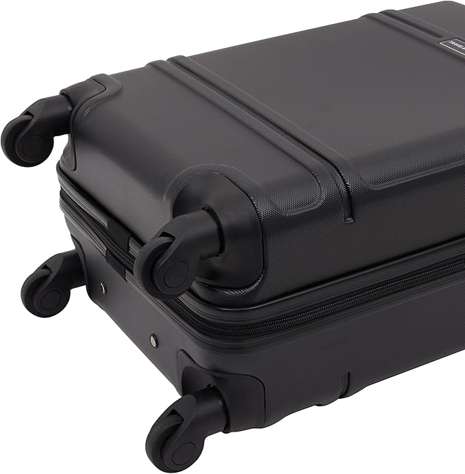 Travelers Club Skyline 22" Carry-On Spinner Luggage, Black
