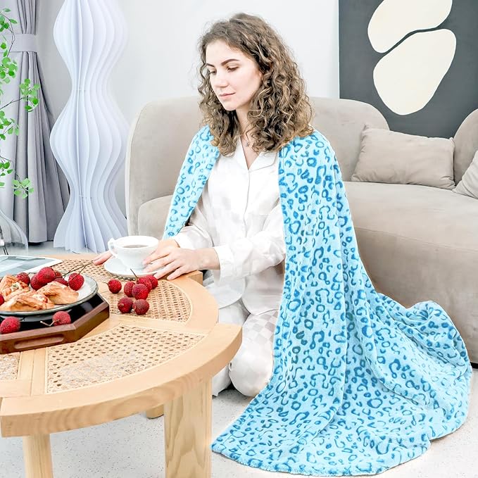 Blue Leopard Print Blanket for Women, Soft Plush Cheetah Blanket, King Size Fleece Blanket for Bed Couch, Home Decor Bedroom Living Room Decor, Mothers Day Birthday Gifts for Mom Grandma