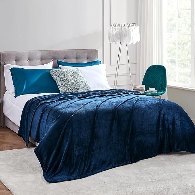 Hansleep Fleece Queen Blanket for Bed Fleece Navy, Queen Size Super Soft Flannel Fuzzy, Plush Cozy Blanket for All Seasons, Navy, Queen 90x90 Inches