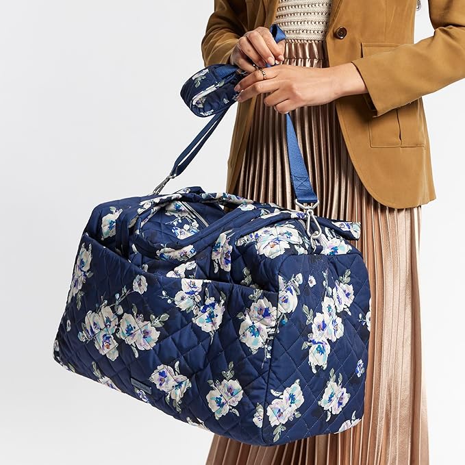 Performance Twill Medium Travel Duffle Bag, Blooms and Branches Navy