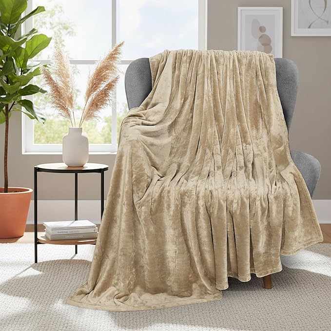 Utopia Bedding Fleece Blanket Throw Size Camel 300GSM Luxury Anti-Static Fuzzy Soft Microfiber Blanket for Couch, Sofa and Bed (50x60 Inch)