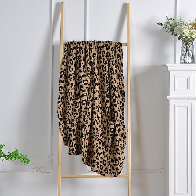 JOOJA Wearable Blanket Super Soft Feather Yarn Blanket Shawl with Pockets Fuzzy Throw Blanket TV Blanket for Adults Teens