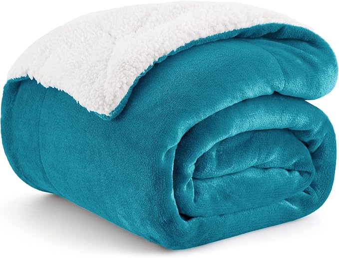 Bedsure GentleSoft Sherpa Fleece Throw Blanket for Couch, Non-Heated, Thick and Warm Throw for Women and Men, Soft Fuzzy Plush Blanket for Winter, Teal, 50x60 Inches