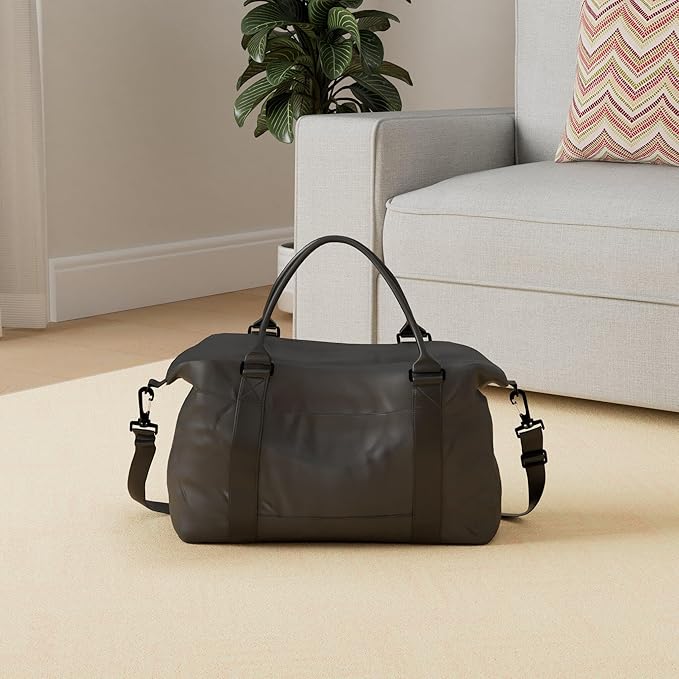 Travel Duffle Bag, Weekender Travel Bag Men Small Gym Bag for Women, Hospital Bag for Labor and Delivery, Overnight Bag Luggage Bag with Trolley Sleeve, Airplane Travel Essentials for Flying(Black)