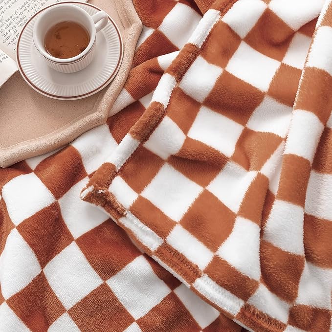 LOMAO Throw Blankets Flannel Blanket with Checkerboard Grid Pattern Soft Throw Blanket for Couch, Bed, Sofa Luxurious Warm and Cozy for All Seasons (Caramel, 90"x110")