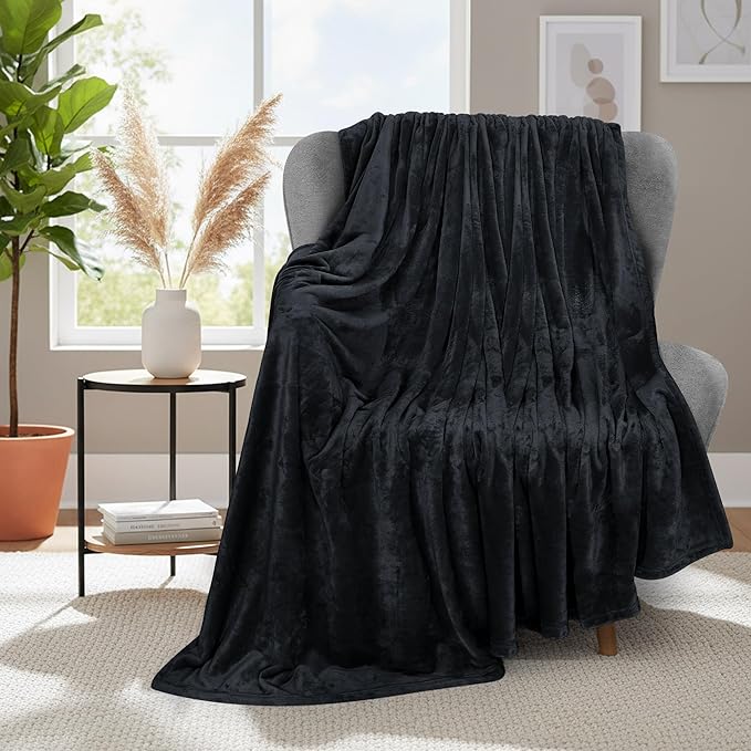 Utopia Bedding Fleece Blanket Throw Size Black 300 GSM Luxury Anti-Static Fuzzy Soft Microfiber Blanket for Couch, Sofa and Bed (50x60 Inch)